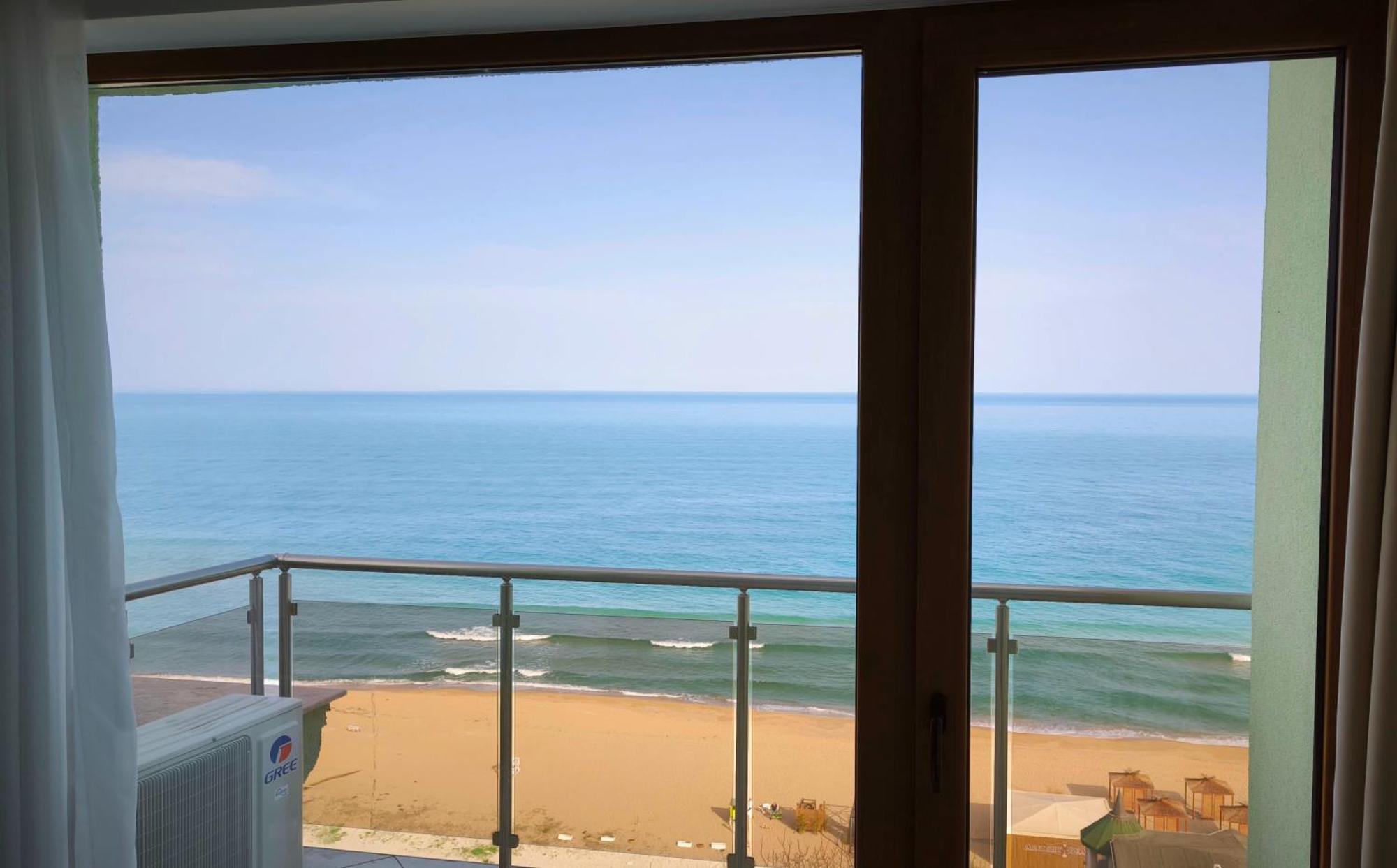 Appartamento Kabakum Sea View Varna Esterno foto