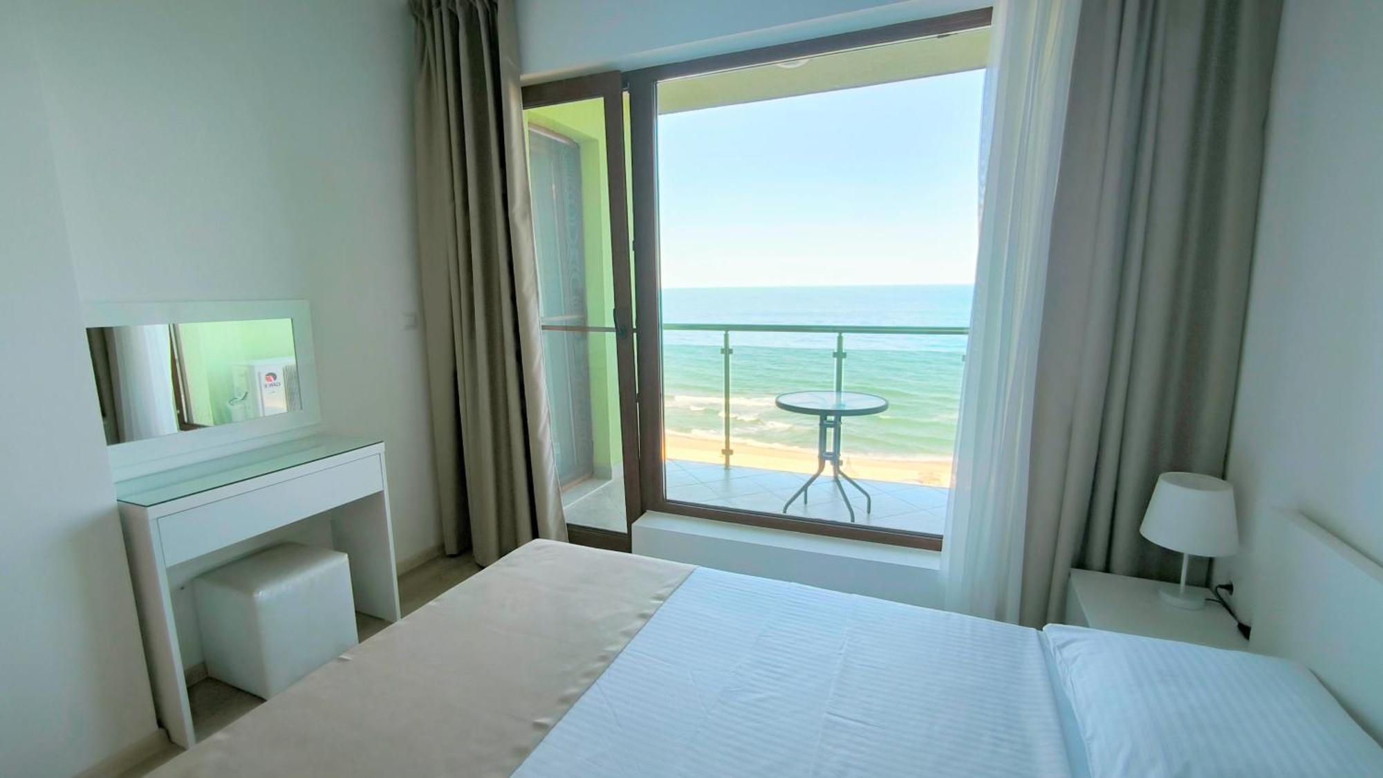 Appartamento Kabakum Sea View Varna Esterno foto